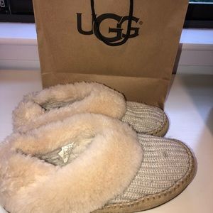 Pink ugg slippers- used